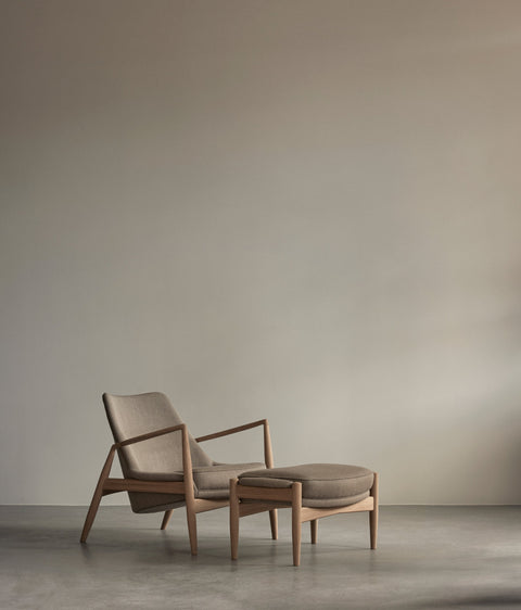 Seal lounge chair designed by ib Kofod Larsen for Audo copenhagen