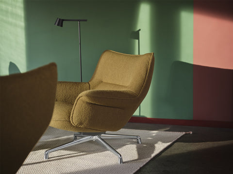Doze Lounge Chair by Muuto