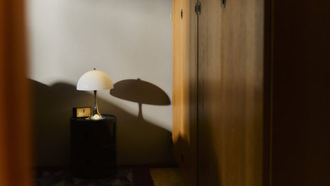 Louis Poulsen Panthella by Verner Panton