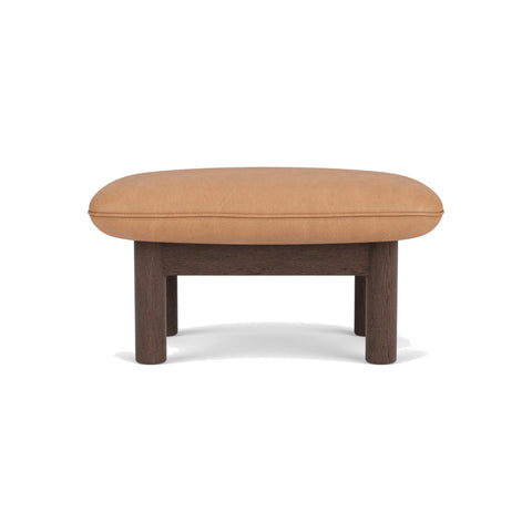 Audo Copenhagen brasilia-ottoman in Dark Stained Oak with Camel Dunes, packshot on white