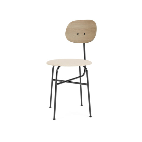 Audo Copenhagen Afteroom Plus Dining Chair, Upholstered Seat in Natural Oak and Logan Jasmine, packshot on white