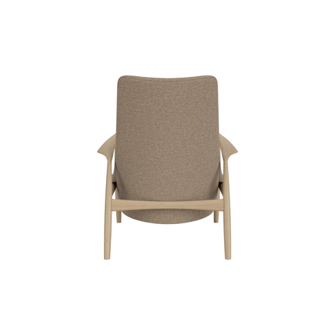 Audo Copenhagen Seal Lounge Chair, High Back in Natural Oak with Logan Flint, packshot on white