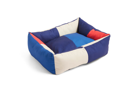 HAY Dog Bed Zip, Medium, Red, Blue, recycled polyester dog bed with bolster sides, packshot on a plain white background