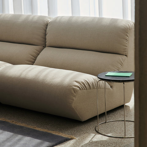 &tradition sofa and verner panton wirestool 