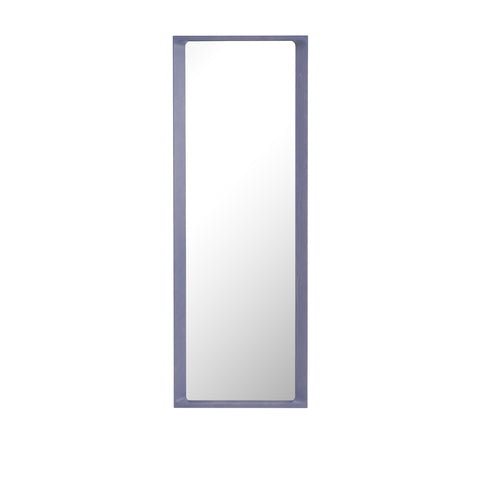 arced mirror by muuto in light lilac