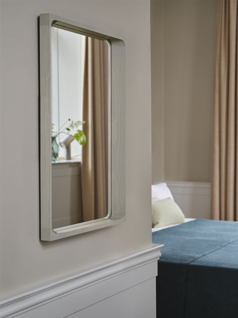 muuto arced mirror lifestyle image 