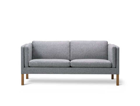 Børge Mogensen 2335 sofa by Fredericia three seat Scandinavian modern leather sofa for living room in Canada