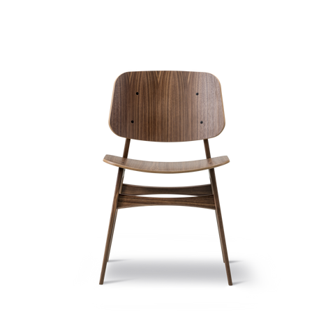 Søborg Chair BM 3050 front view in walnut Scandinavian dining chair by Fredericia