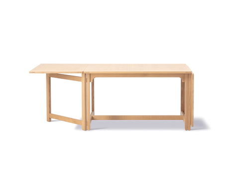 borge mogensen library table in oak lacquered for fredericia furniture