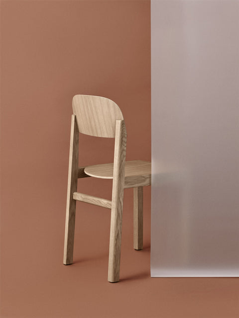 oak workshop chair by muuto