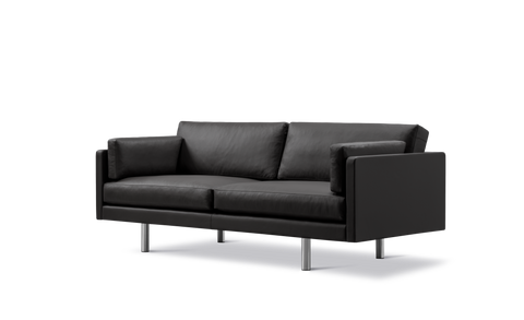 EJ220 Sofa by Fredericia with metal frame