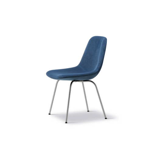 Angled side view of Eyes 4-Leg Tube Base chair by Fredericia showing contoured seat and tubular frame