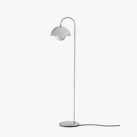 &Tradition Flowerpot VP12 Floor Lamp in Chrome finish – reflective floor lamp showcasing Verner Panton’s iconic mid-century design.