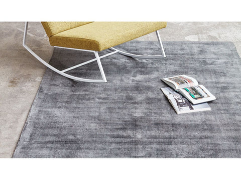 Fumo Rug by Gus* Modern