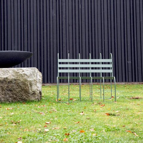 Gardener's Sofa - Scandinavian Outdoor Bench