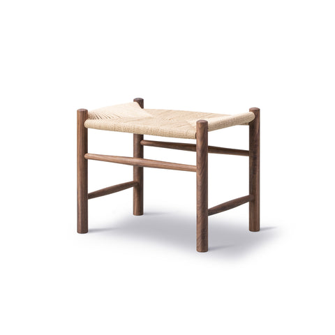 Wegner J16 Footstool by Fredericia Furniture