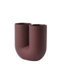 Muuto Kink Vase in deep red