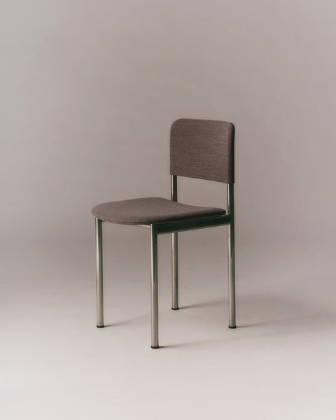 Fredericia Plan Chair front view in Hallingdal 220 light beige upholstery with brushed chrome legs