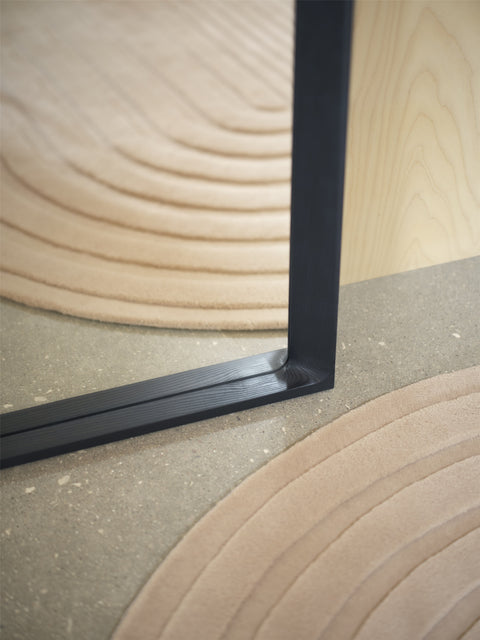 muuto arched mirror detail image of wood grain