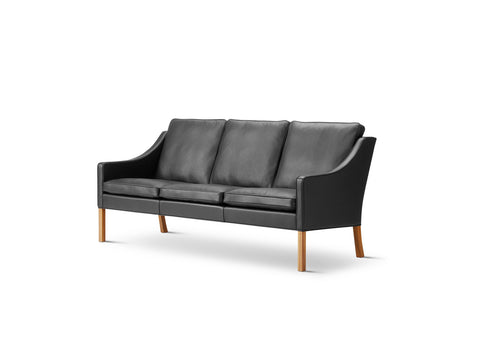 Mid-century Danish leather sofa – BM2209 by Fredericia, designed by Børge Mogensen
