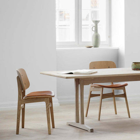 c18 dining table in soaped oak designed by borge mogensen for fredericia furniture