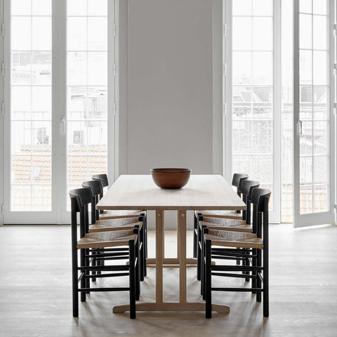 c18 dining table and j39 dining chairs designed by borge mogensen for fredericia furniture