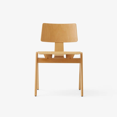 “Daystak RD1 Side Chair by &Tradition in natural beech wood – Scandinavian stackable side chair design