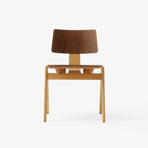 Daystak RD1 Side Chair by &Tradition in beech with walnut veneer backrest – Danish stackable dining chair