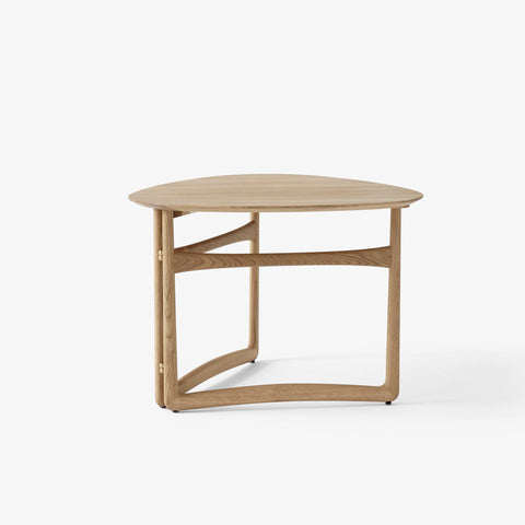&Tradition HM5 Drop Leaf Table in oiled oak – Danish design by Hvidt & Mølgaard, Scandinavian folding dining table