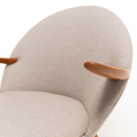 Easy Chair by Kurt Olsen for Glostrup Møbelfabrik - Habitus.ca