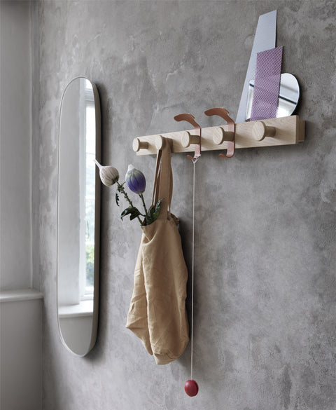 minimalist and scandinavian coat rack by muuto finished in oak 