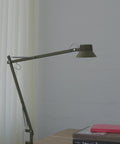 dedicate table lamp by muuto lifestyle video 