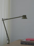 dedicate table lamp by muuto lifestyle video 