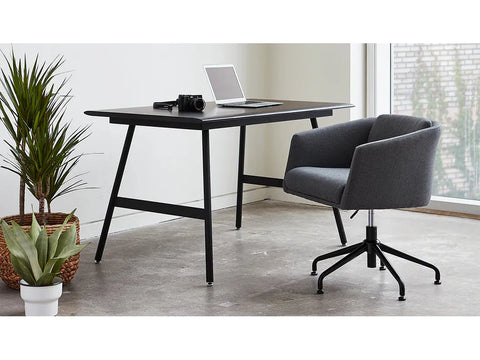 Radius Task Chair Radius Task Chair by Gus* Modern | Habitus.ca
