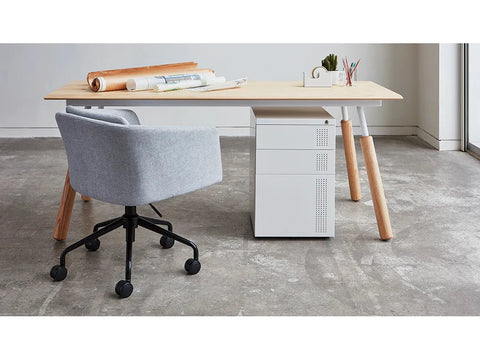 Radius Task Chair Gus Modern Habitus London